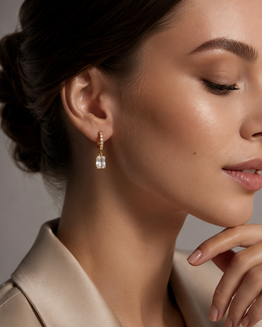 The Solvere Princess Solitaire Ring - Color F - Lab-Grown