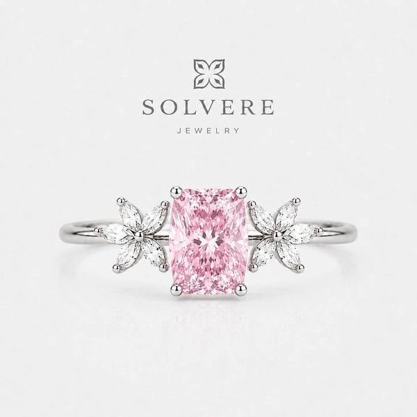 Aurélia Radiant Engagement Ring