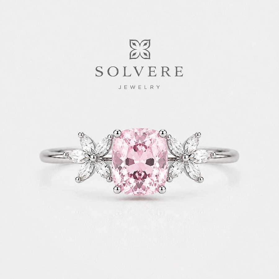 Aurélia Cushion Engagement Ring