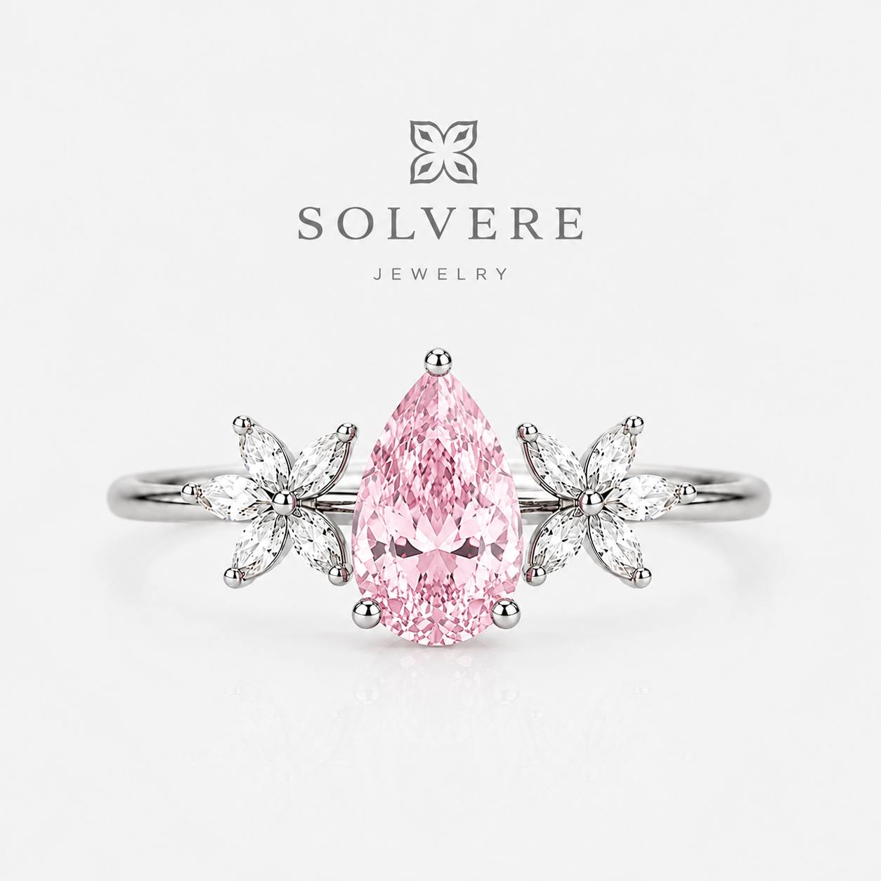 Aurélia Pear Engagement Ring