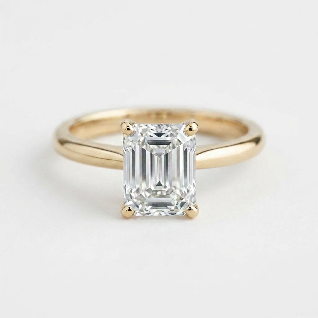 The Solvere Emerald Solitaire Ring - Lab-Grown