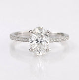 Pavè Oval Engagement Ring - Natural